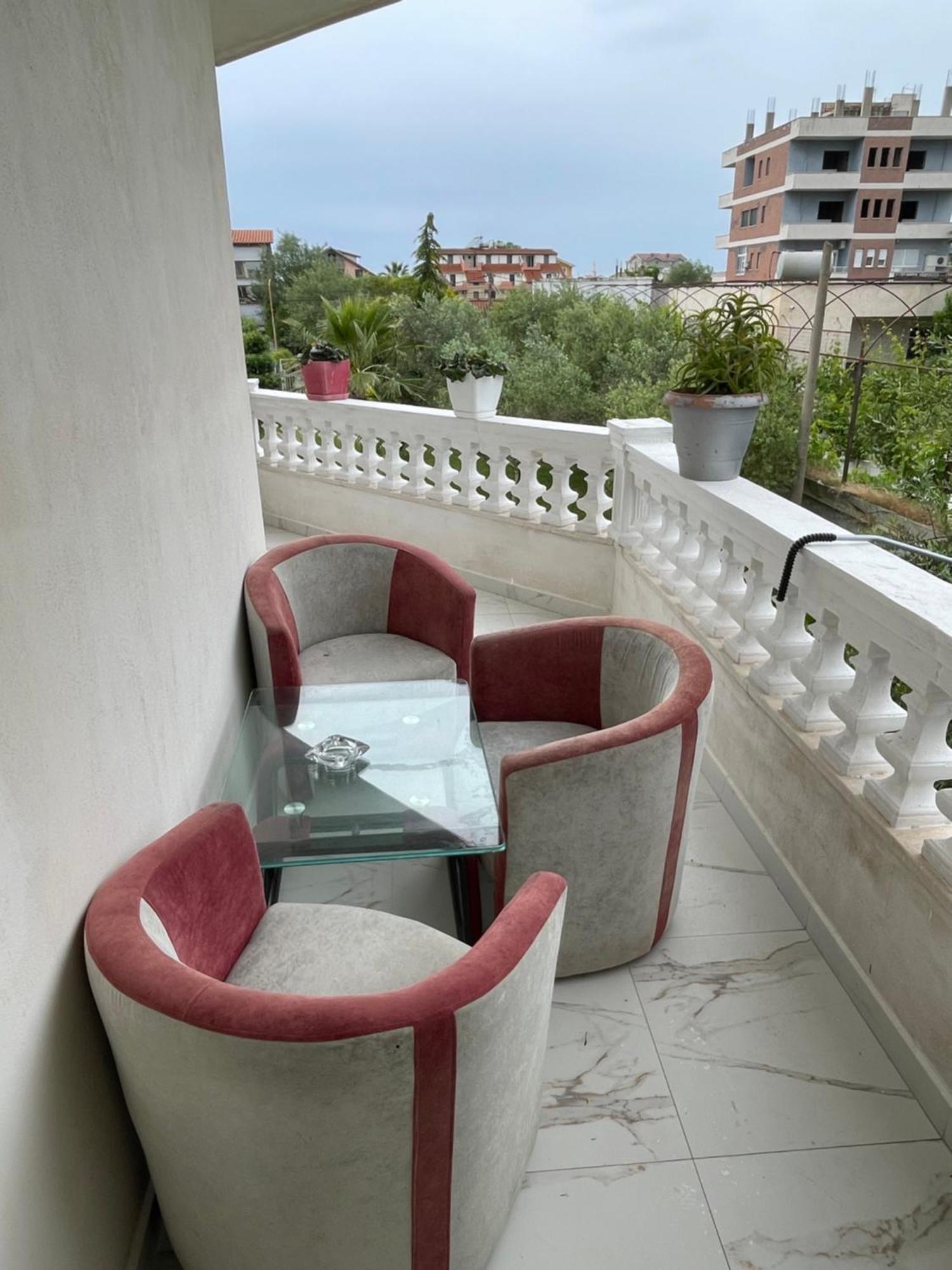 Apartmán Vila Briart Durrës Exteriér fotografie